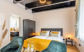 Luettes Loft Boutique Hotel